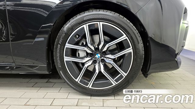 BMW 7 Series (G70) 740d xDrive M Sport 2024 — фото 21