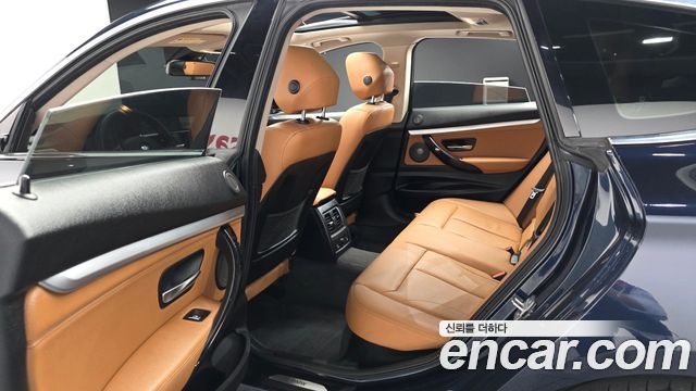 BMW 3 Series GT (F34) GT 320d Luxury 2018 — фото 12