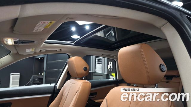 BMW 3 Series GT (F34) GT 320d Luxury 2018 — фото 17