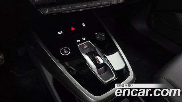 Audi Q4 e-tron (F4) 45 Premium 2025 — фото 9