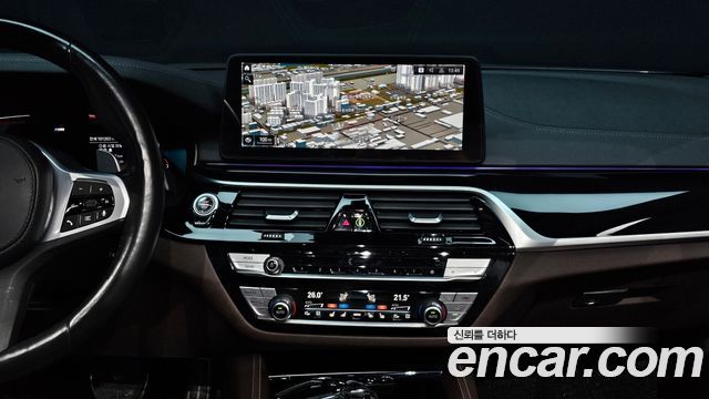 BMW 5 Series (G30) 530i M Sport Package 2022 — фото 15