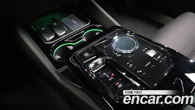 BMW 5 Series (G60) 530e xDrive M Sport 2025 — фото 9