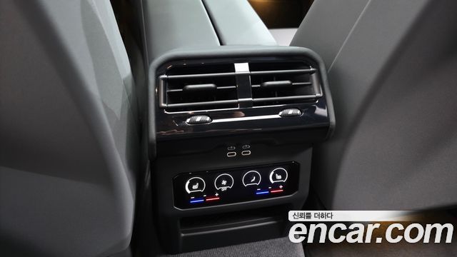 BMW 5 Series (G60) 530e xDrive M Sport 2025 — фото 34