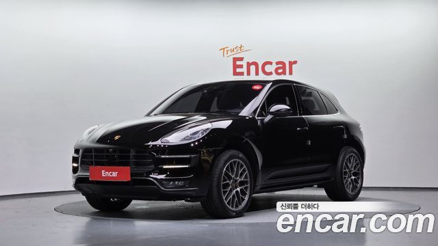 Porsche Macan 3.6 Turbo 95B