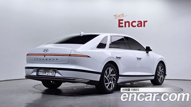 Hyundai Grandeur (GN7) 2,5 Gasoline 2WD Premium 2024 — фото 2