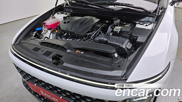 Hyundai Grandeur (GN7) 2,5 Gasoline 2WD Premium 2024 — фото 6