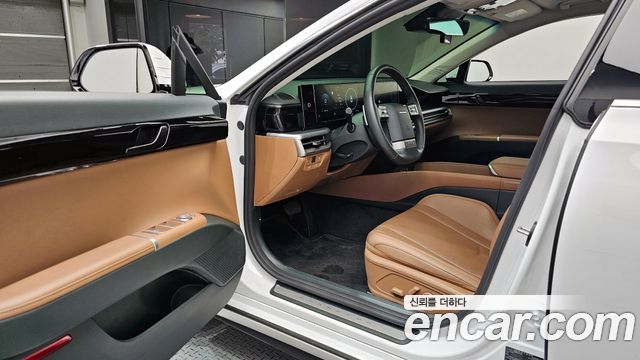 Hyundai Grandeur (GN7) 2,5 Gasoline 2WD Premium 2024 — фото 10