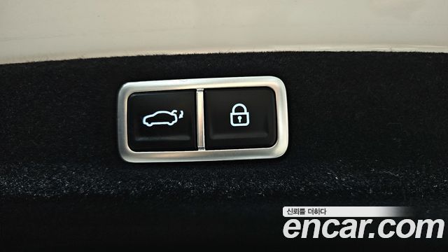 Hyundai Grandeur (GN7) 2,5 Gasoline 2WD Premium 2024 — фото 19