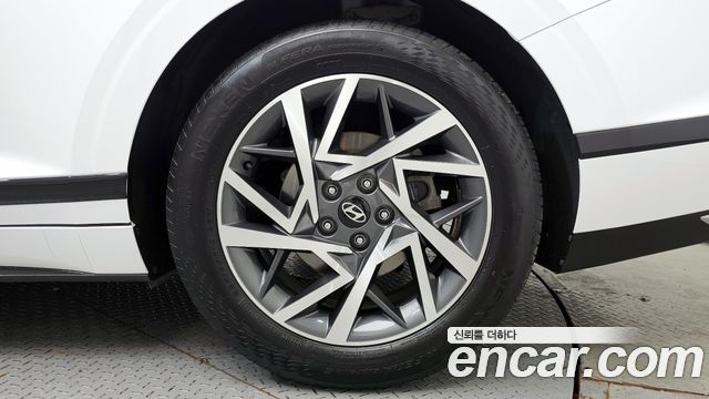 Hyundai Grandeur (GN7) 2,5 Gasoline 2WD Premium 2024 — фото 21