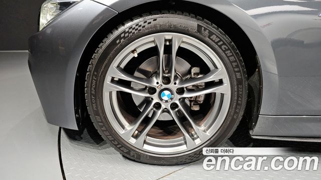 BMW 3 Series (F30) 330i M Sport Shadow 2018 — фото 5
