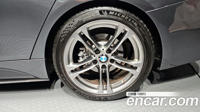 BMW 3 Series (F30) 330i M Sport Shadow 2018 — фото 27