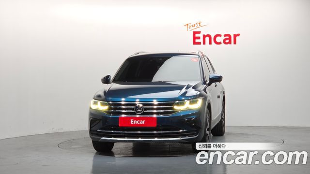 Volkswagen Tiguan (II) 2.0 TDI 4-Motion Premium 2022 — фото 3