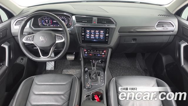 Volkswagen Tiguan (II) 2.0 TDI 4-Motion Premium 2022 — фото 7