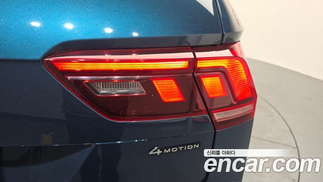 Volkswagen Tiguan (II) 2.0 TDI 4-Motion Premium 2022 — фото 23
