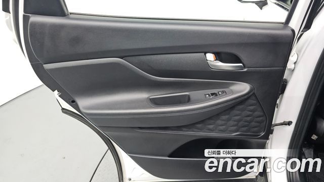 Hyundai Santa Fe Diesel 2.2 2WD Premium 2021 — фото 25