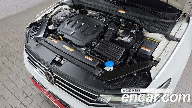 Volkswagen Passat GT (B8) 2.0 TDI Premium 2022 — фото 6