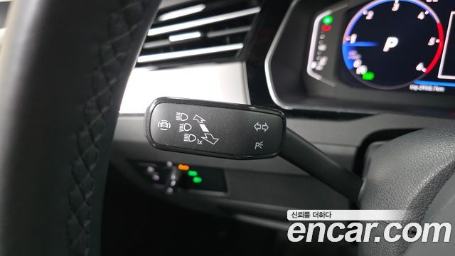 Volkswagen Passat GT (B8) 2.0 TDI Premium 2022 — фото 20