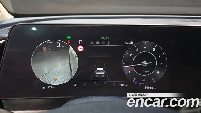 Kia Sportage (V) Gasoline 1.6 Turbo 2WD Signature 2024 — фото 8