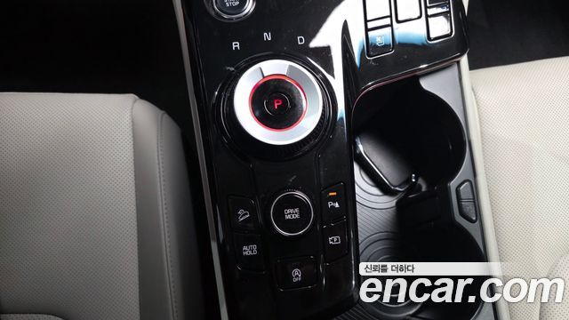 Kia Sportage (V) Gasoline 1.6 Turbo 2WD Signature 2024 — фото 9