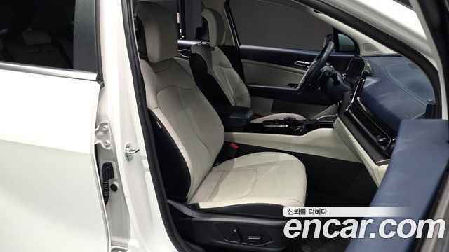 Kia Sportage (V) Gasoline 1.6 Turbo 2WD Signature 2024 — фото 11