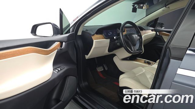 Tesla Model X 100D 2019 — фото 10