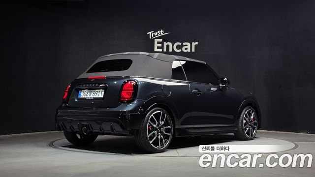 MINI Cooper S Convertible (IV) JCW 2026 — фото 2