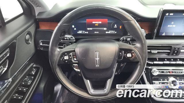 Lincoln Corsair 2.0 Reserve AWD 2021 — фото 13