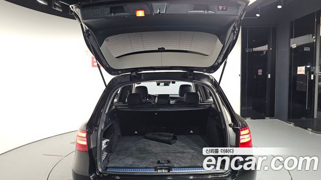 Mercedes-Benz GLC-Class (X253) GLC300 4MATIC 2019 — фото 20