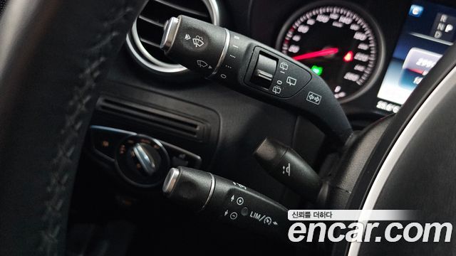 Mercedes-Benz GLC-Class (X253) GLC300 4MATIC 2019 — фото 28