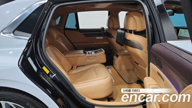 Genesis G90 (RS4) Gasoline 3.5 Turbo AWD 2022 — фото 11