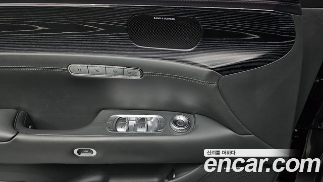 Genesis G90 (RS4) Gasoline 3.5 Turbo 2WD 2022 — фото 17