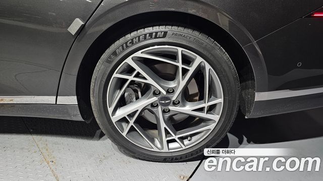 Genesis G90 (RS4) Gasoline 3.5 Turbo 2WD 2022 — фото 21