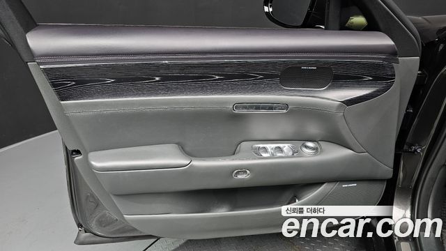 Genesis G90 (RS4) Gasoline 3.5 Turbo 2WD 2022 — фото 24