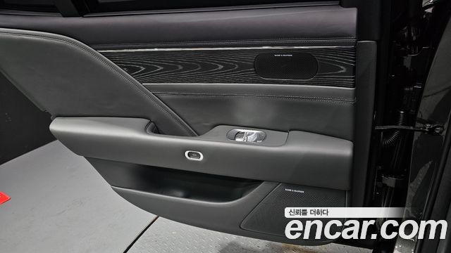 Genesis G90 (RS4) Gasoline 3.5 Turbo 2WD 2022 — фото 25