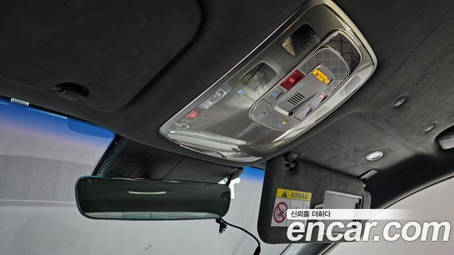 Genesis G90 (RS4) Gasoline 3.5 Turbo 2WD 2022 — фото 27