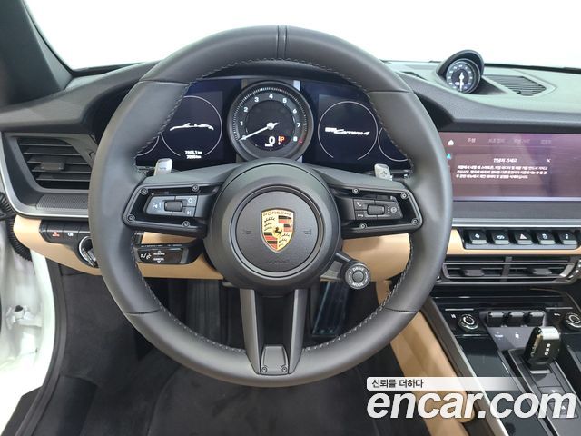 Porsche 911 (992) Carrera 4 Cabriolet 2024 — фото 9