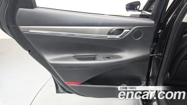 Hyundai Grandeur (IG) 2.5 Premium 2021 — фото 31