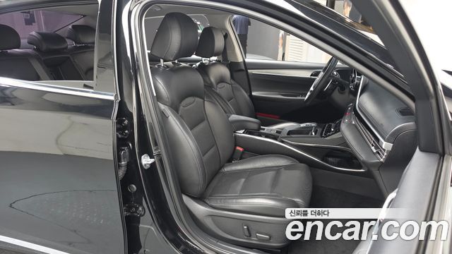 Hyundai Grandeur (IG) 2.5 Premium 2021 — фото 32