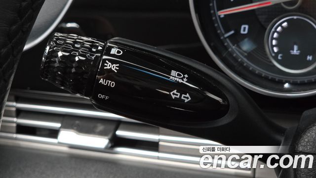 Hyundai Grandeur (IG) 2.5 Premium 2021 — фото 37