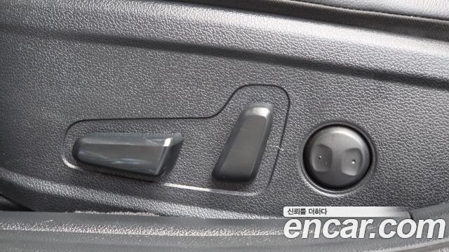Hyundai Grandeur (IG) 2.5 Premium 2021 — фото 39