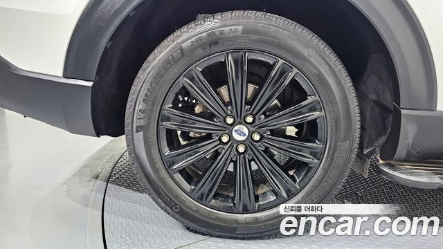 Ford Explorer (VI) 2.3 LimIted 4WD 2022 — фото 5