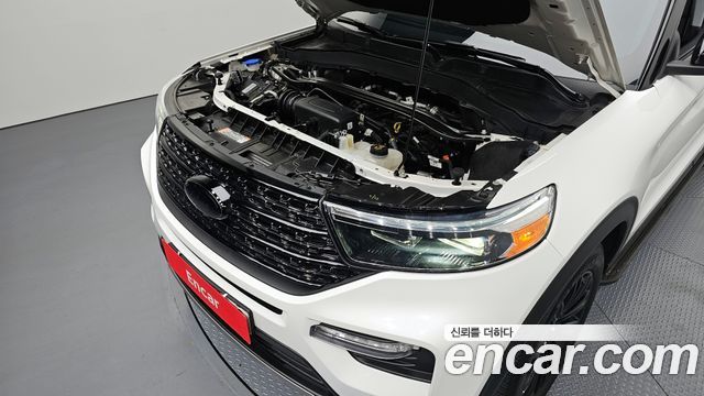 Ford Explorer (VI) 2.3 LimIted 4WD 2022 — фото 6