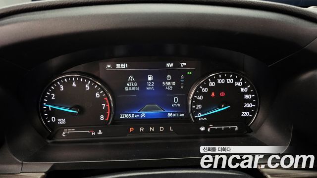 Ford Explorer (VI) 2.3 LimIted 4WD 2022 — фото 8