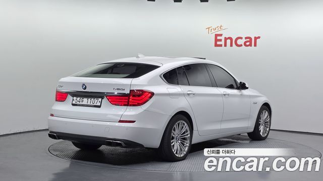 BMW 5 Series GT (F07) GT 2011 — фото 2