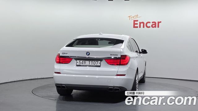 BMW 5 Series GT (F07) GT 2011 — фото 4