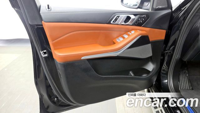 BMW X7 (G07) xDrive 40d M Sport 6STR 2025 — фото 24