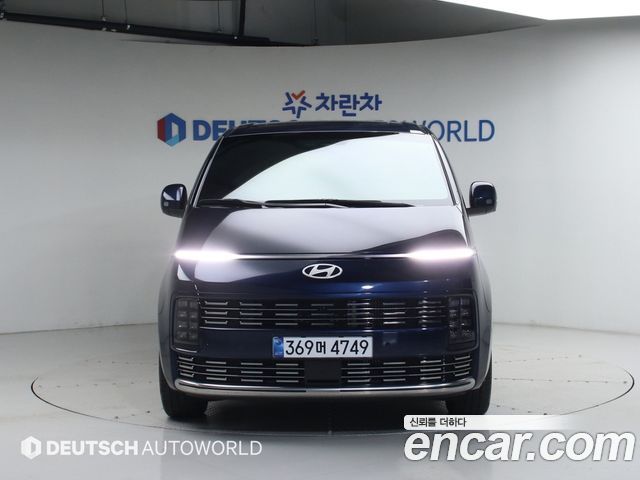Hyundai Staria HEV 1.6T Lounge 9-Seater Inspiration 2026 — фото 3