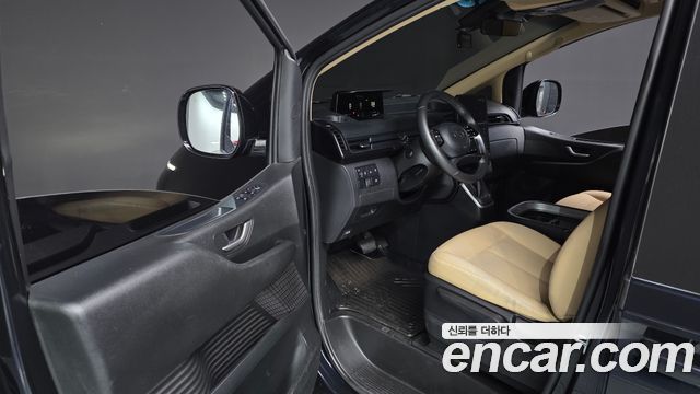 Hyundai Staria Cargo 5-Seater Modern 2023 — фото 10