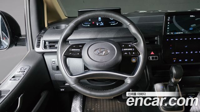 Hyundai Staria Cargo 5-Seater Modern 2023 — фото 13