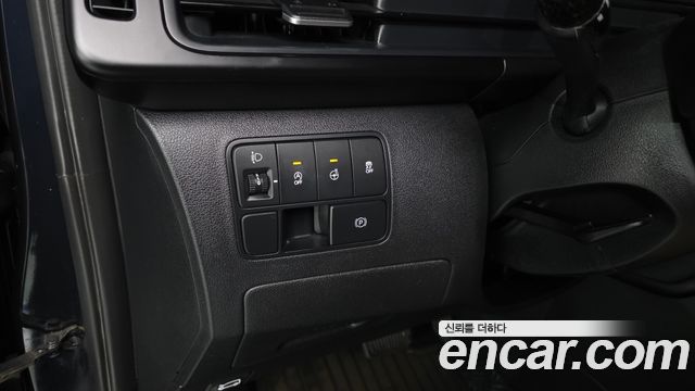 Hyundai Staria Cargo 5-Seater Modern 2023 — фото 20